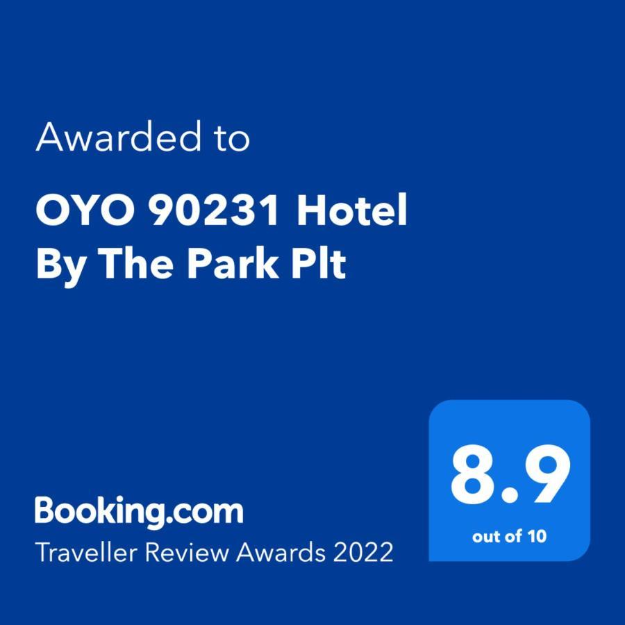 Oyo 90231 Hotel By The Park Plt Johor Bahru Exteriér fotografie
